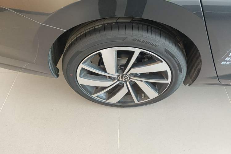 Used Volkswagen Sagitar 2023 300TSI DSG Excellence Edition Exterior 5