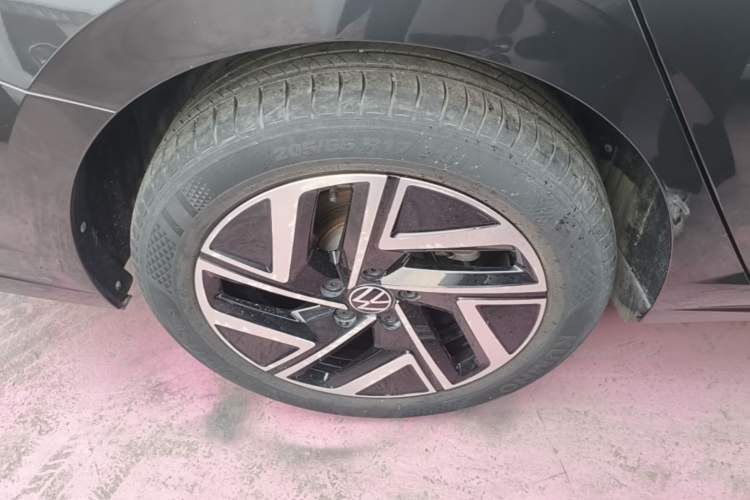 Used Volkswagen Sagitar 2023 300TSI DSG Excellence Edition Exterior 5