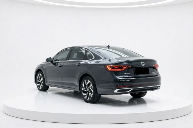 Used Volkswagen Sagitar 2023 300TSI DSG Excellence Edition Exterior 5