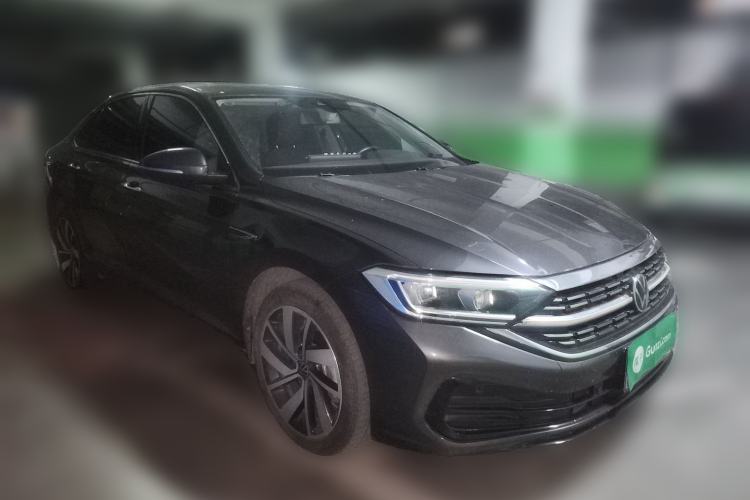 Used Volkswagen Sagitar 2023 300TSI DSG Excellence Edition Front Right 45 Deg