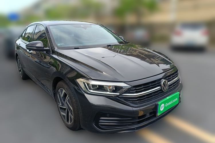 Used Volkswagen Sagitar 2023 300TSI DSG Excellence Edition Front Right 45 Deg