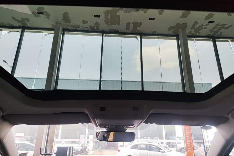 Used Volkswagen Sagitar 2023 300TSI DSG Excellence Edition Headliner