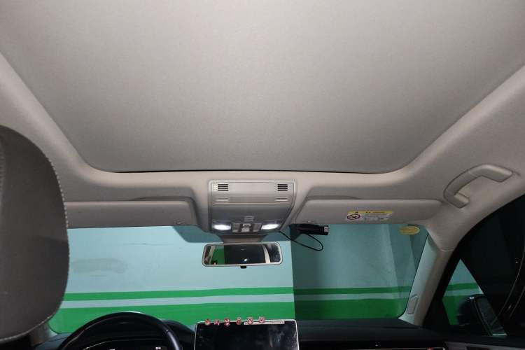Used Volkswagen Sagitar 2023 300TSI DSG Excellence Edition Headliner