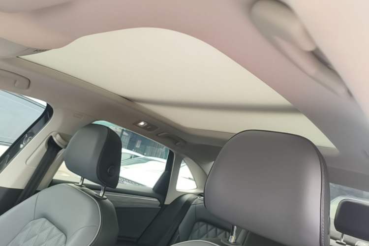 Used Volkswagen Sagitar 2023 300TSI DSG Excellence Edition Headliner