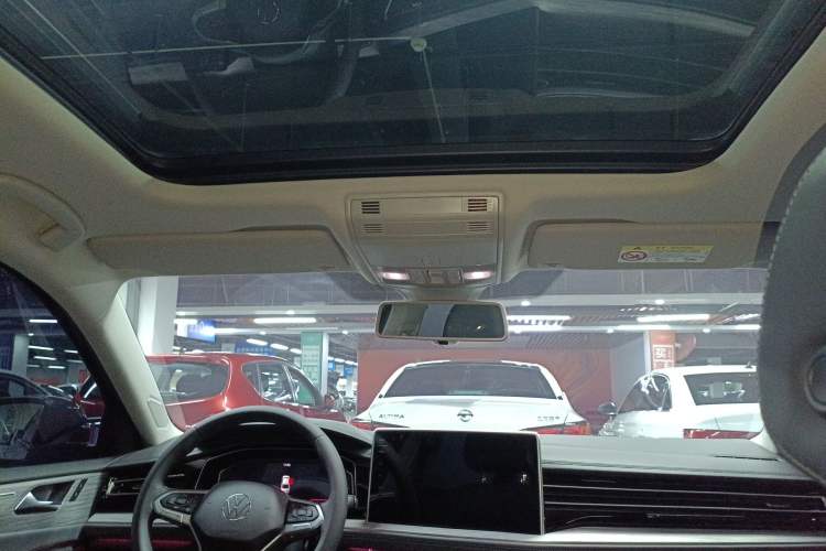Used Volkswagen Sagitar 2023 300TSI DSG Excellence Edition Headliner
