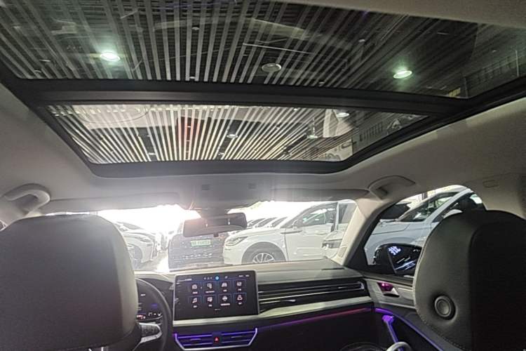 Used Volkswagen Sagitar 2023 300TSI DSG Excellence Edition Headliner