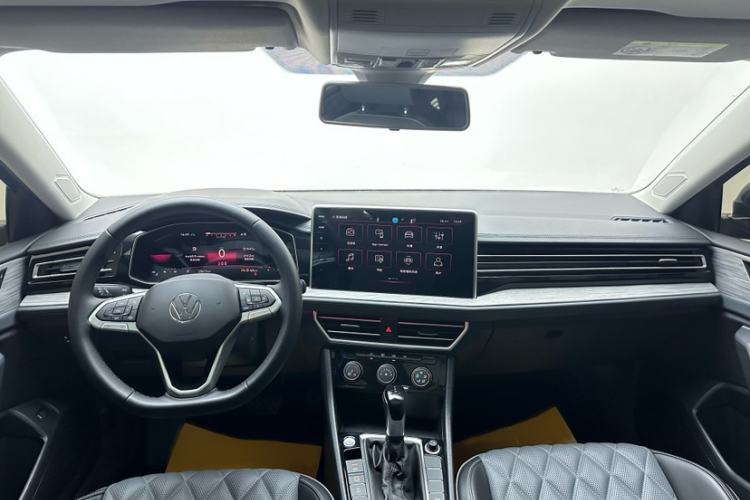 Used Volkswagen Sagitar 2023 300TSI DSG Excellence Edition Interior 2