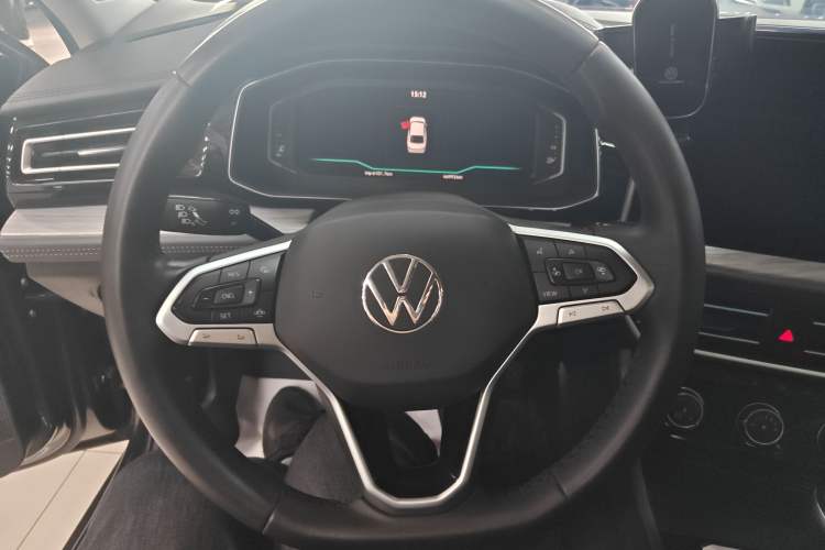Used Volkswagen Sagitar 2023 300TSI DSG Excellence Edition Interior 5
