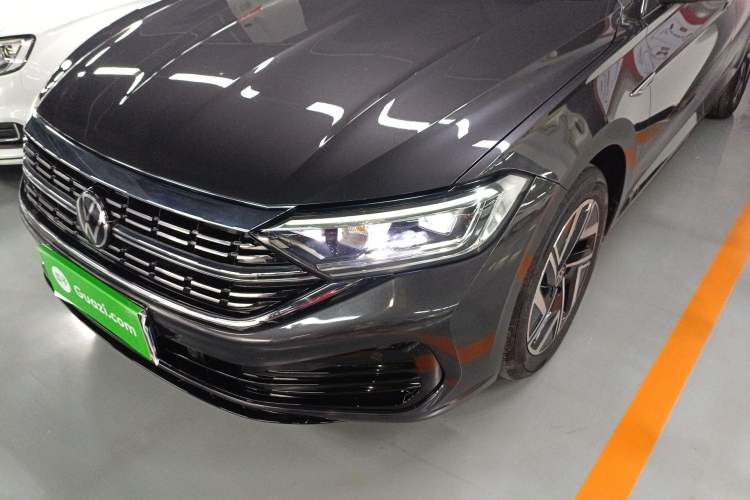 Used Volkswagen Sagitar 2023 300TSI DSG Excellence Edition Left Front Headlight