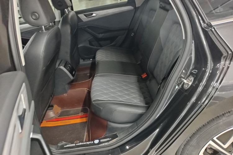 Used Volkswagen Sagitar 2023 300TSI DSG Excellence Edition Left Rear Seat