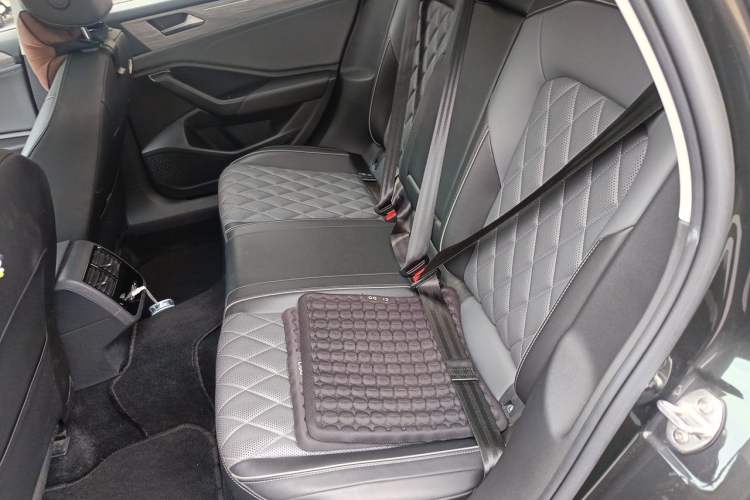 Used Volkswagen Sagitar 2023 300TSI DSG Excellence Edition Left Rear Seat