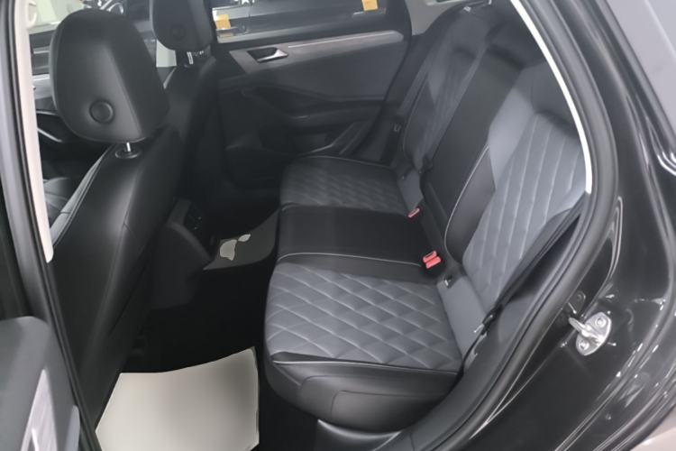 Used Volkswagen Sagitar 2023 300TSI DSG Excellence Edition Left Rear Seat