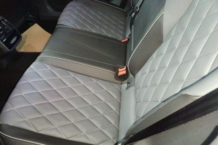 Used Volkswagen Sagitar 2023 300TSI DSG Excellence Edition Left Rear Seat