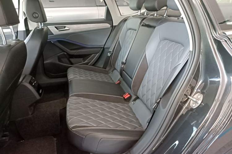Used Volkswagen Sagitar 2023 300TSI DSG Excellence Edition Left Rear Seat