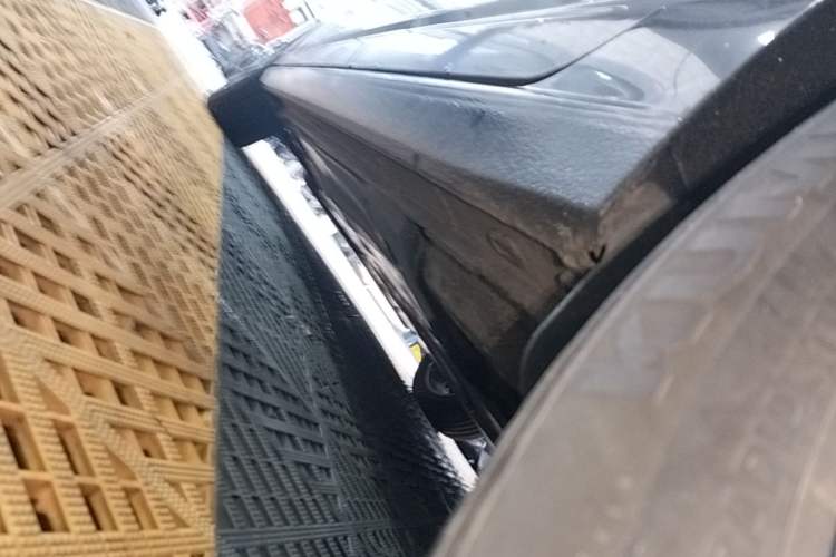Used Volkswagen Sagitar 2023 300TSI DSG Excellence Edition Left Side Sill