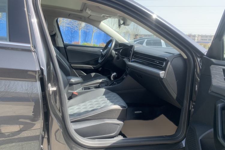Used Volkswagen Sagitar 2023 300TSI DSG Excellence Edition Right Front Seat