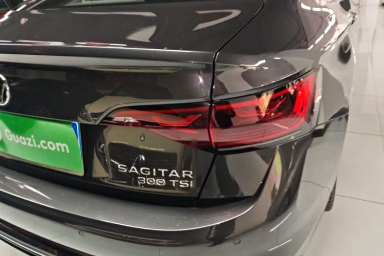 Used Volkswagen Sagitar 2023 300TSI DSG Excellence Edition Right Rear Taillight