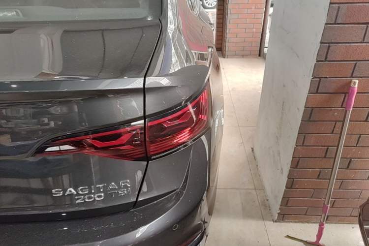 Used Volkswagen Sagitar 2023 200TSI DSG Excellence Edition Right Rear Taillight