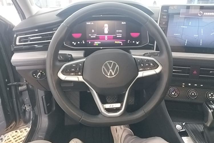 Used Volkswagen Sagitar 2023 300TSI DSG Excellence Edition Steering Wheel