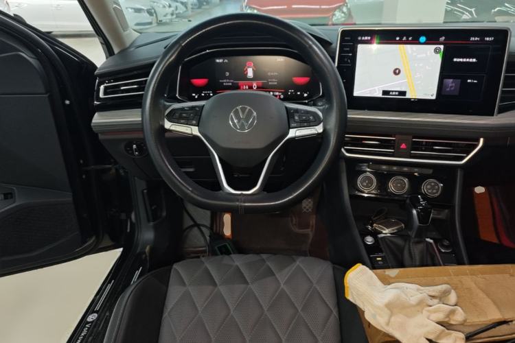 Used Volkswagen Sagitar 2023 300TSI DSG Excellence Edition Steering Wheel