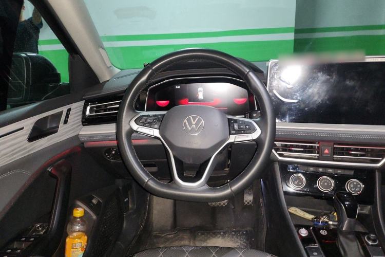 Used Volkswagen Sagitar 2023 300TSI DSG Excellence Edition Steering Wheel