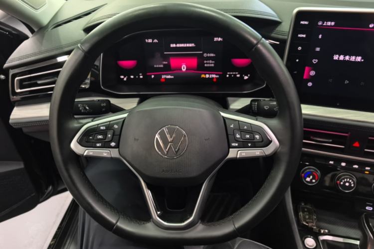 Used Volkswagen Sagitar 2023 300TSI DSG Excellence Edition Steering Wheel