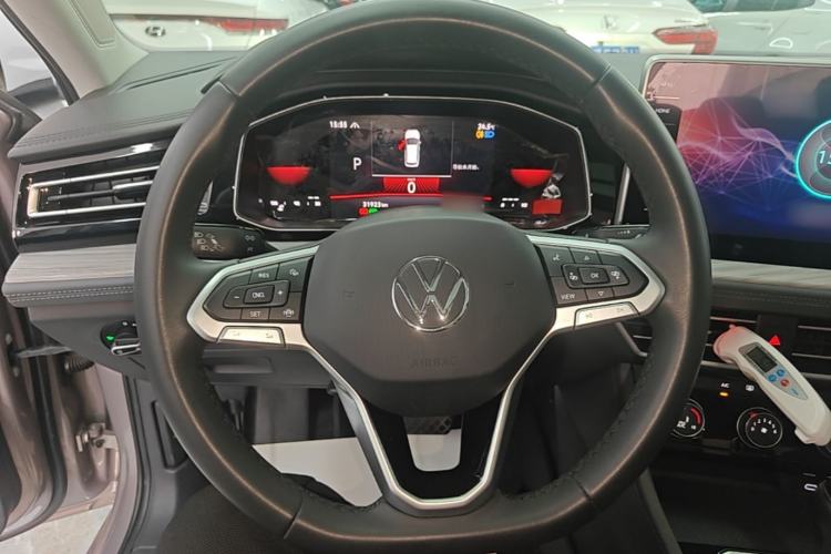 Used Volkswagen Sagitar 2023 300TSI DSG Excellence Edition Steering Wheel