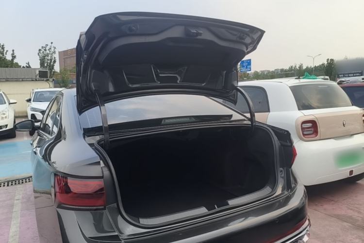 Used Volkswagen Sagitar 2023 300TSI DSG Excellence Edition Trunk