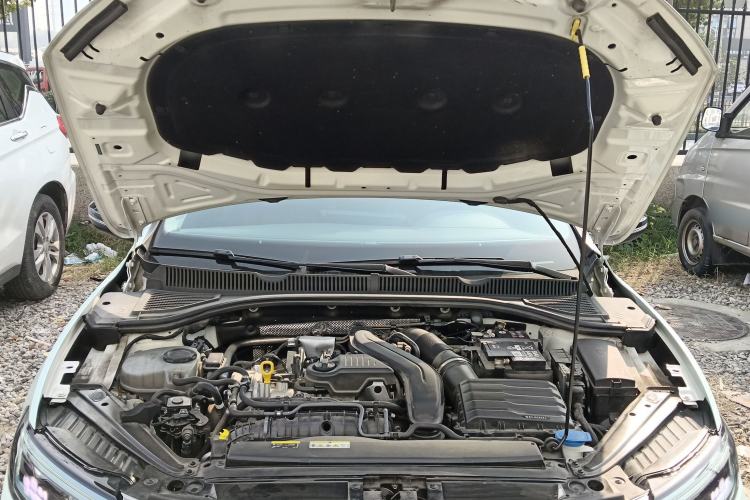 Used Volkswagen Sagitar 2023 300TSI DSG Excellence Edition Engine Bay