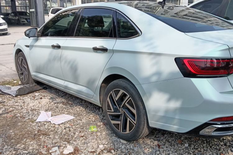 Used Volkswagen Sagitar 2023 300TSI DSG Excellence Edition Exterior 3