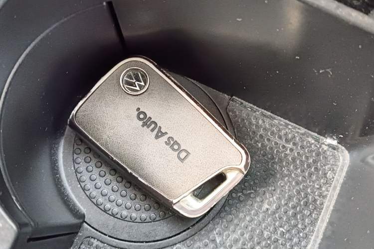 Used Volkswagen Sagitar 2023 300TSI DSG Excellence Edition Interior 1