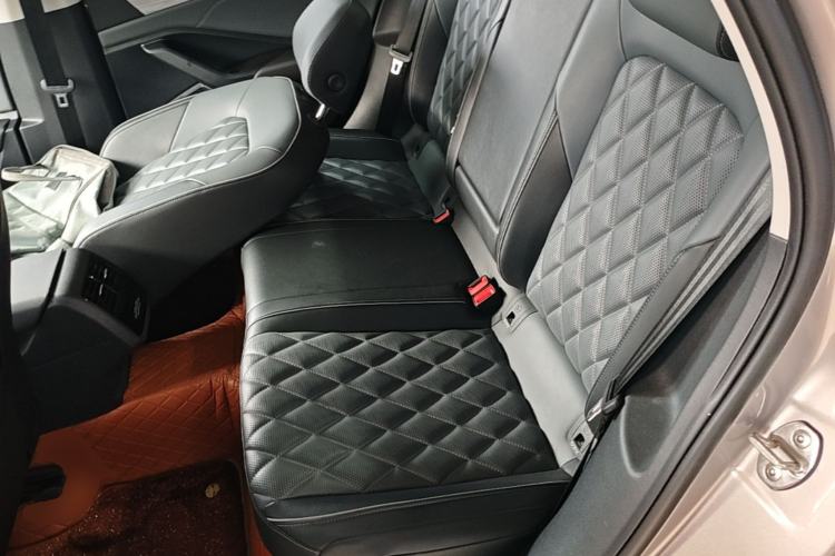 Used Volkswagen Sagitar 2023 300TSI DSG Excellence Edition Left Rear Seat