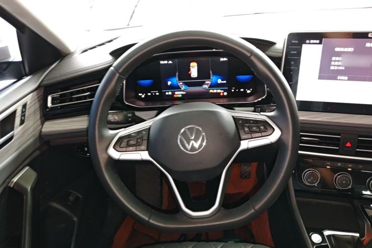 Used Volkswagen Sagitar 2023 300TSI DSG Excellence Edition Steering Wheel