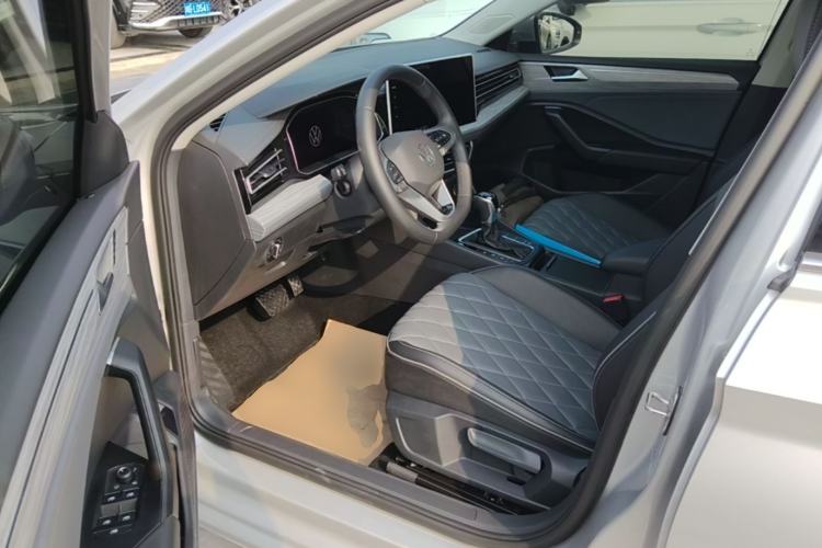 Used Volkswagen Sagitar 2023 300TSI DSG Excellence Edition Driver Seat
