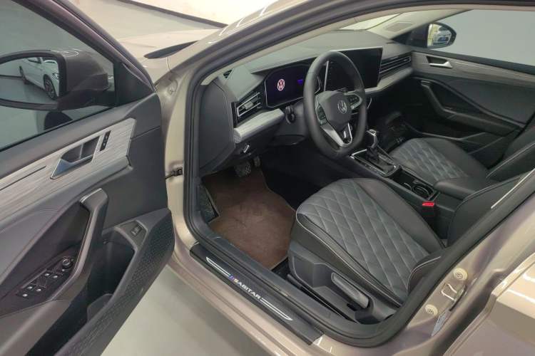 Used Volkswagen Sagitar 2023 280TSI DSG Beyond Lite Edition Driver Seat