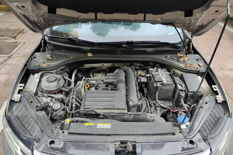 Used Volkswagen Sagitar 2023 280TSI DSG Excellence Edition Engine Bay