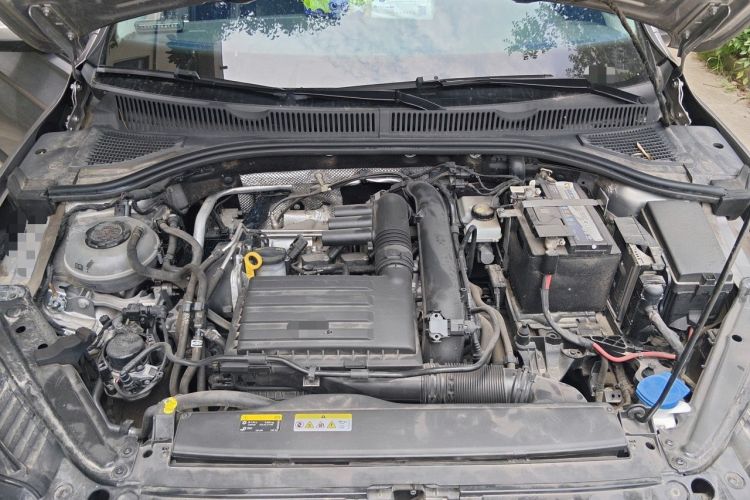 Used Volkswagen Sagitar 2023 280TSI DSG Excellence Edition Engine Bay