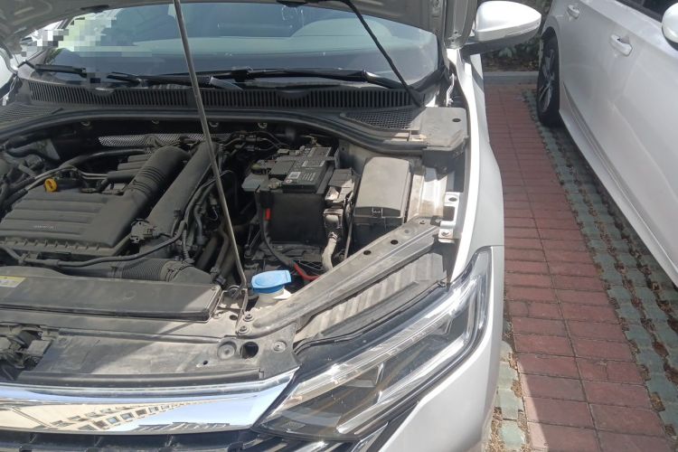 Used Volkswagen Sagitar 2023 280TSI DSG Excellence Edition Engine Bay Left