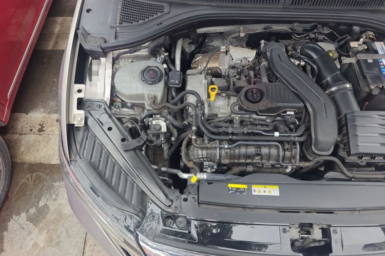 Used Volkswagen Sagitar 2023 300TSI DSG Excellence Edition Engine Bay Right