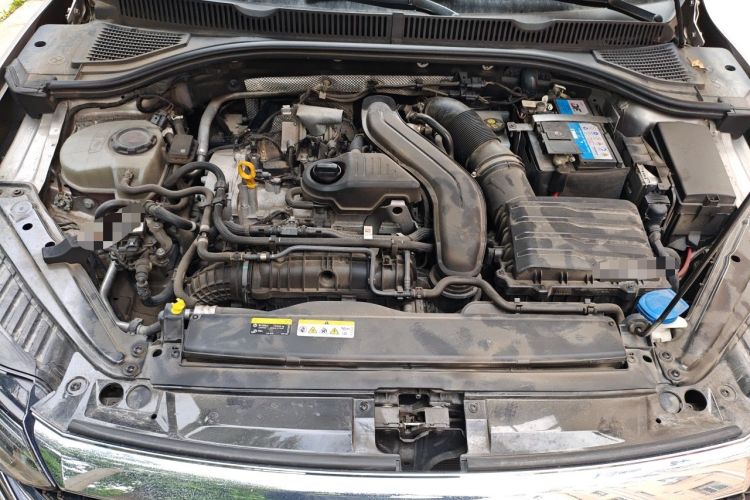 Used Volkswagen Sagitar 2023 300TSI DSG Excellence Edition Engine Bay