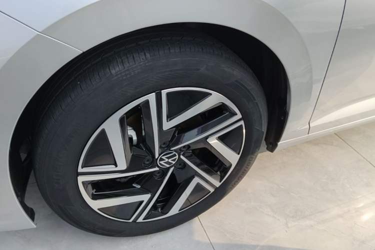 Used Volkswagen Sagitar 2023 300TSI DSG Excellence Edition Exterior 4