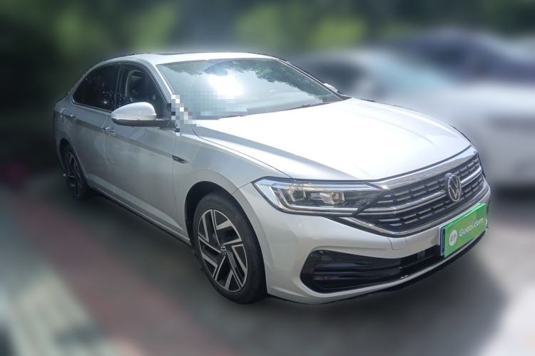 Used Volkswagen Sagitar 2023 280TSI DSG Excellence Edition Front Right 45 Deg