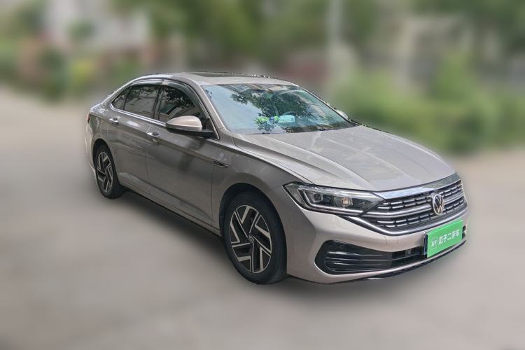 Used Volkswagen Sagitar 2023 280TSI DSG Excellence Edition Front Right 45 Deg