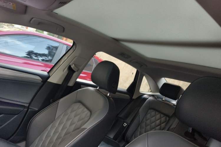 Used Volkswagen Sagitar 2023 280TSI DSG Excellence Plus Edition Headliner