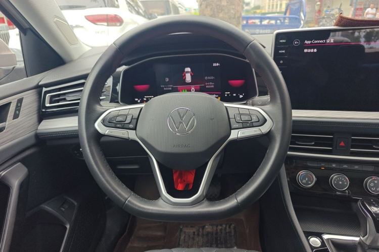 Used Volkswagen Sagitar 2023 300TSI DSG Excellence Edition Steering Wheel