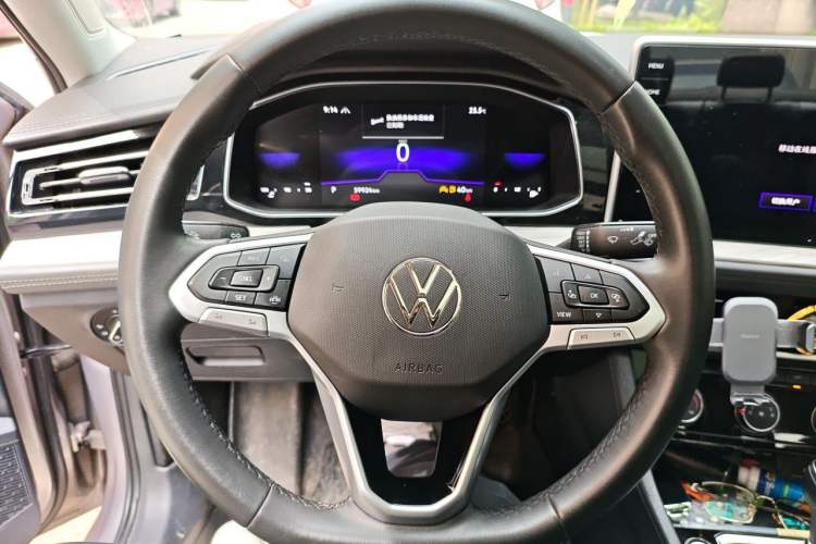 Used Volkswagen Sagitar 2023 300TSI DSG Excellence Edition Steering Wheel
