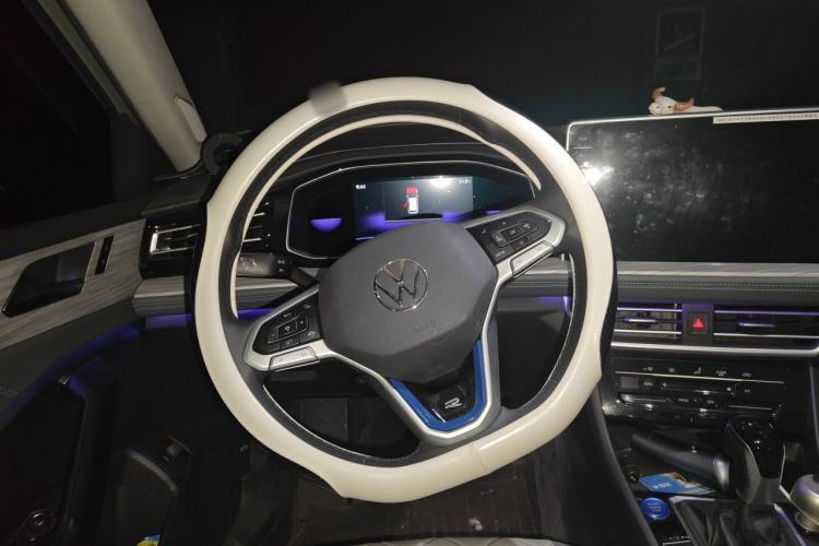 Used Volkswagen Sagitar 2023 200TSI DSG Excellence Edition Steering Wheel