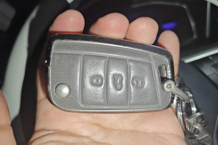 Used Volkswagen Sagitar 2023 200TSI DSG Excellence Edition Vehicle Key