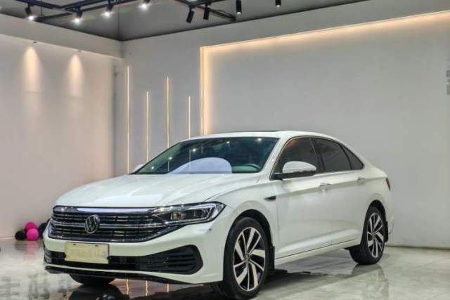Ojetý Volkswagen Sagitar 2023 300TSI DSG Excellence Edition