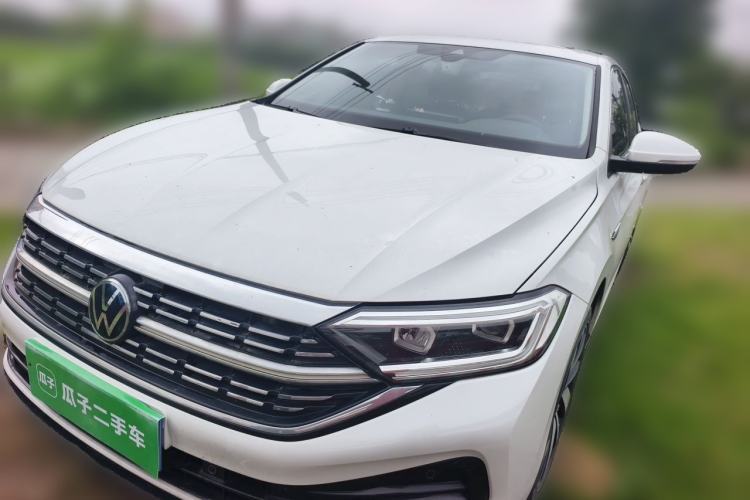 Used Volkswagen Sagitar 2023 300TSI DSG Excellence Edition Guazi used car, China used car export, Used car for sale, Used  cars, Cheapest cars for sale